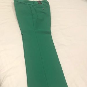 Green slacks the limited